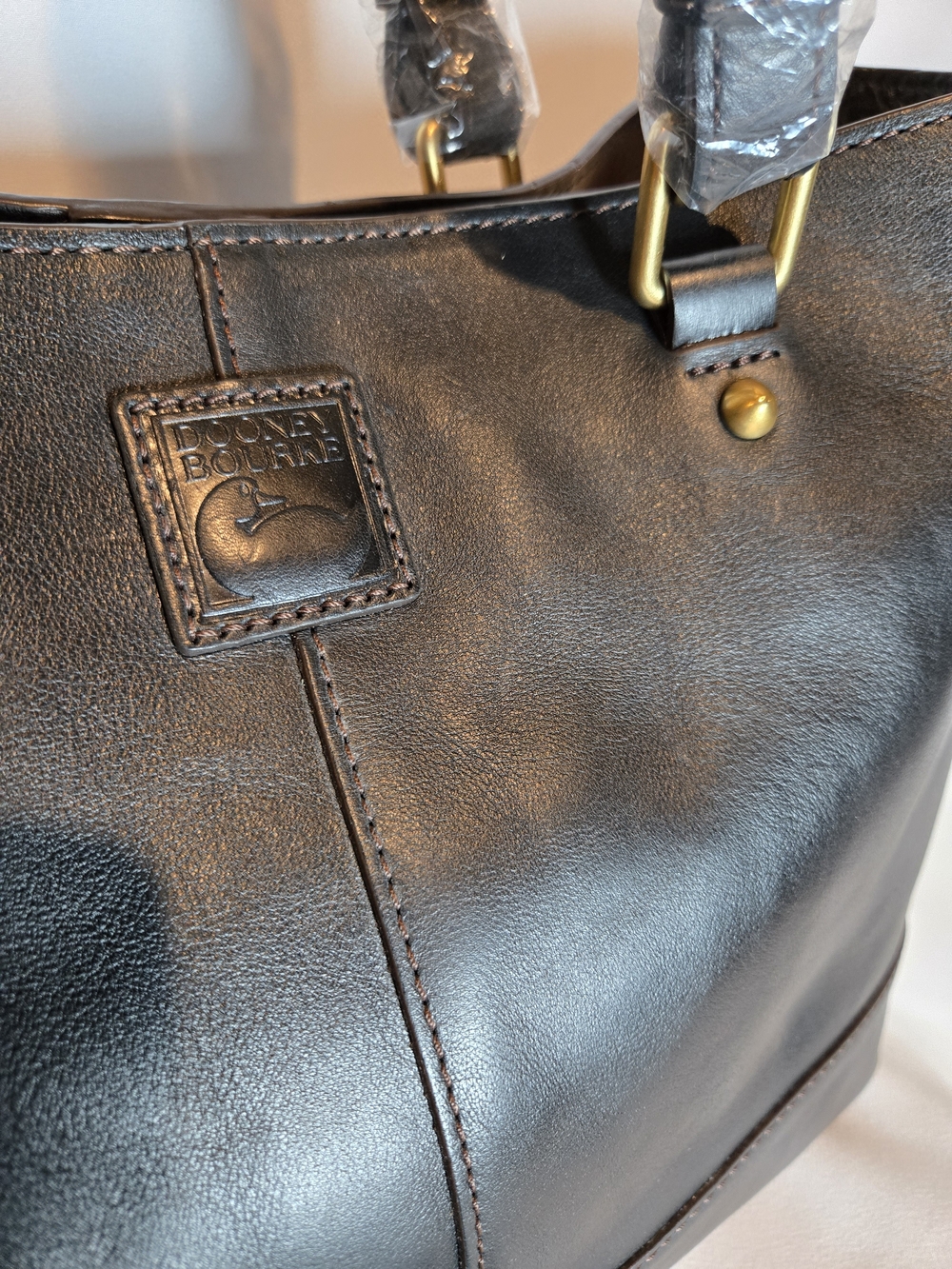 NWT Dooney & Bourke East West Chelsea Black Leather Tote Bag Dust Bag - Picture 14 of 16
